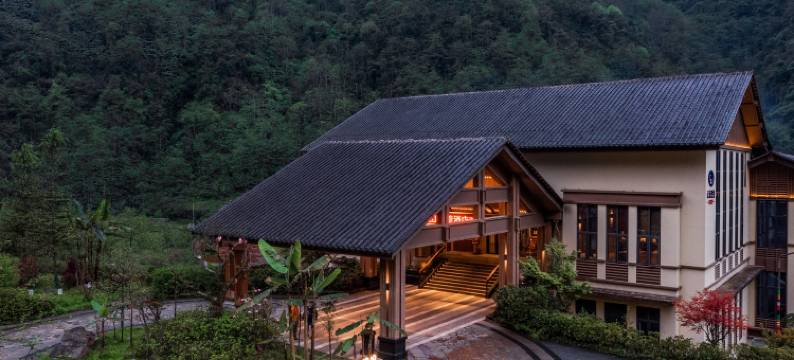 独龙江天境酒店图片