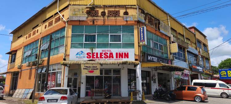 OYO 91139 塞莱萨旅馆(OYO 91139 Selesa Inn)图片