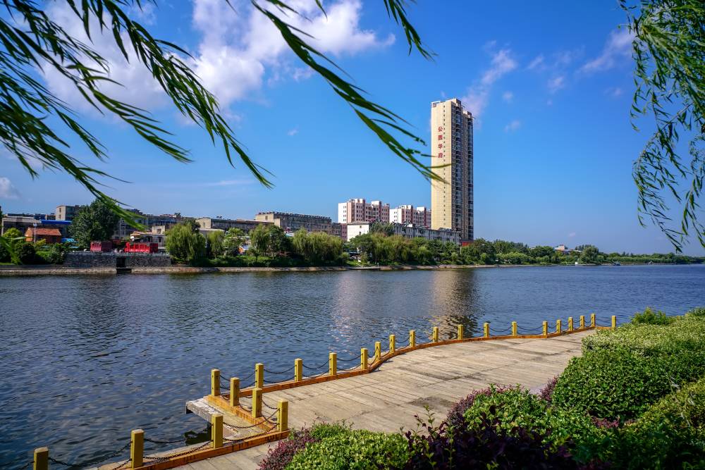 FunGee欢致酒店(枣阳浕水公园市政府店)图片