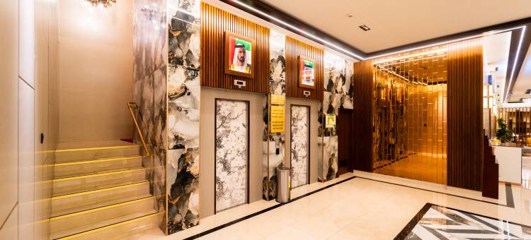 阿斯托里亚大酒店(Grand Astoria Hotel)图片