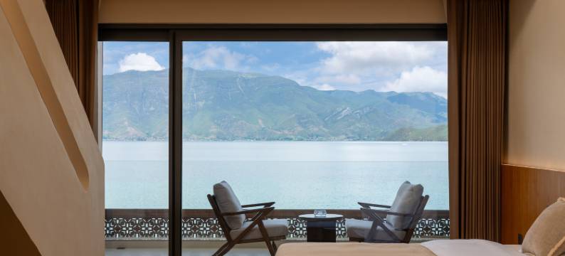 泸沽湖路途湖景度假酒店(大落水码头店)图片