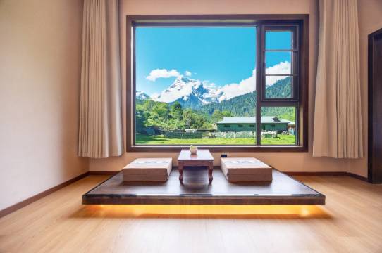 桃花山居高端民宿图片