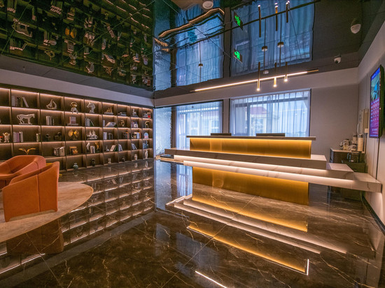 禧韵高空艺术酒店(醴陵奥特莱斯店)