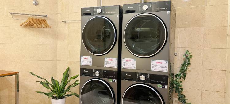 嘉莱特和平国际酒店(八一广场南昌火车站店)图片