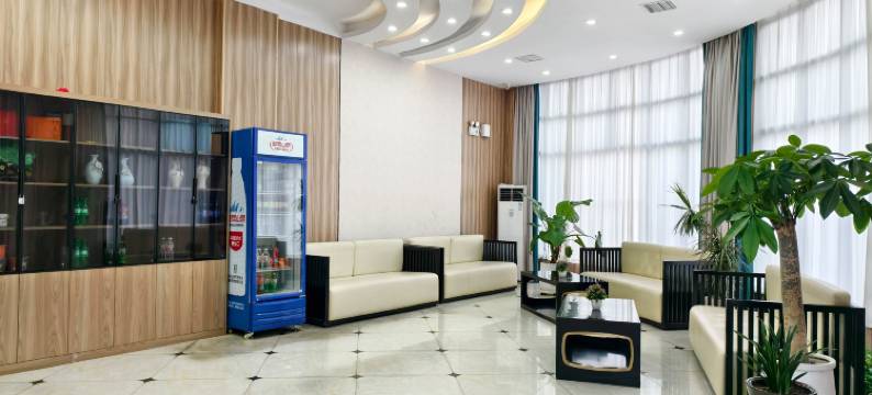 万兴精品酒店(六安银泰百货购物中心店)图片