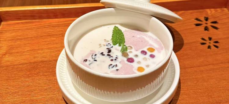 宁波站天一阁月湖亚朵酒店图片