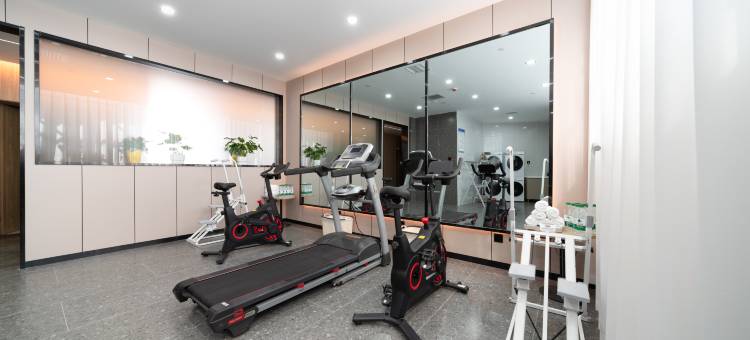 柏纳酒店(喀什二中小亚郎湿地公园店)图片