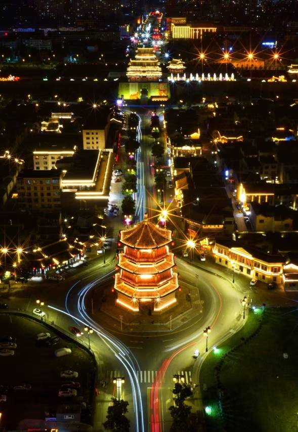 猫的远方YOUNG·IS·FASHION酒店(大同古城百盛购物中心店)图片