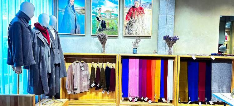 夏河·贤择云居图片