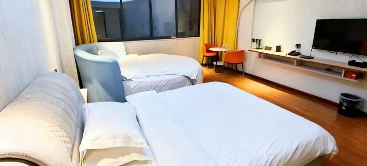 龙里龙瑞银河酒店(龙里北站县中医院店)图片