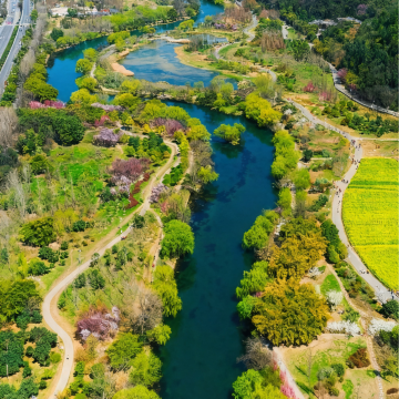 风华酒店(贵阳花溪公园贵州大学花溪南校区店)图片