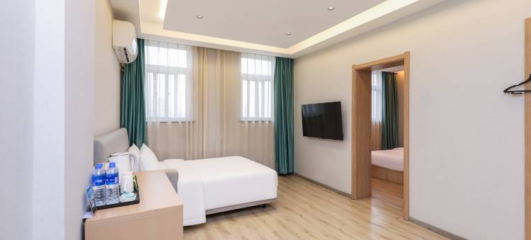 瑞季精选酒店(镇江火车站西津渡店)图片