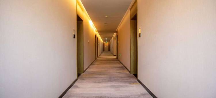 杭锦旗君鸿假日酒店图片