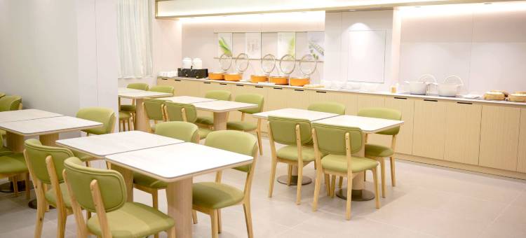速8酒店(通辽火车站建国路店)图片