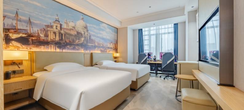 极光竞电竞酒店(阜阳西站吾悦广场店)图片