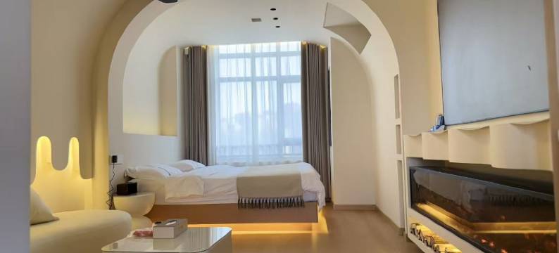 初见智能酒店(吾悦广场店)图片