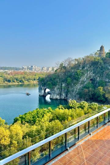 桂林璟象酒店(象鼻山景区两江四湖店)