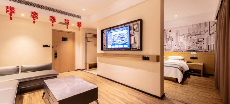 颐珵乐选酒店(黄河广场店)图片