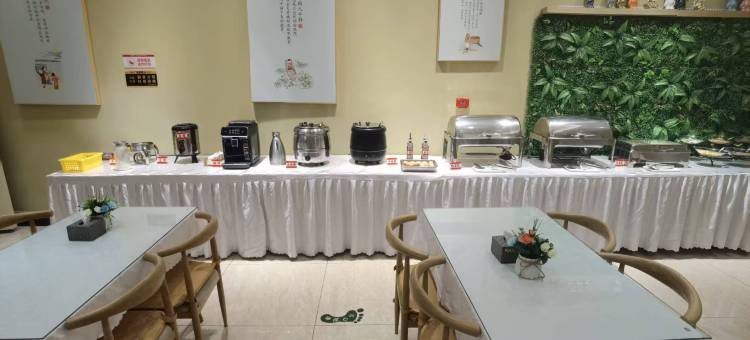 维也纳3好酒店(大连火车站俄罗斯风情街店)图片