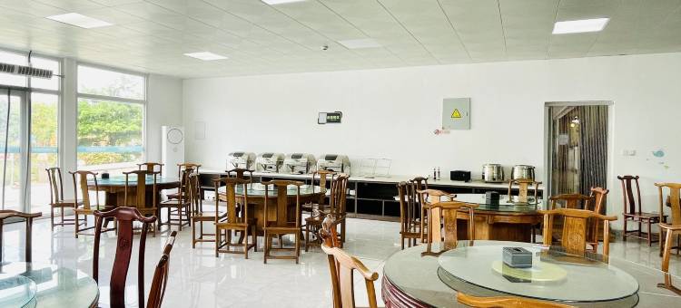 悦海湖畔酒店(日照海滨国家森林公园店)图片