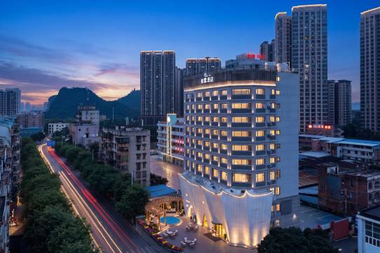 柏霖酒店·Bo Lin Hotel(柳州马鞍山公园窑埠古镇店)