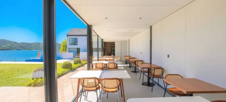 SICILY西西里湖景民宿(横山岛店)图片