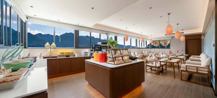 陌上轻居酒店(重庆奉节高铁站滨河公园店)图片