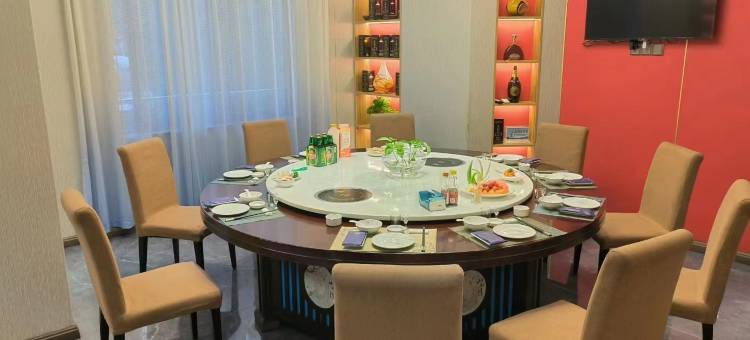 华英大酒店(邵武汽车站店)图片