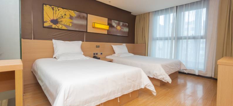 铭客龙精品酒店(中山新沙口大桥店)图片