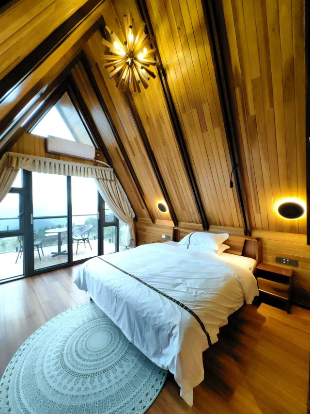 Flowery Forest Hotel Over view