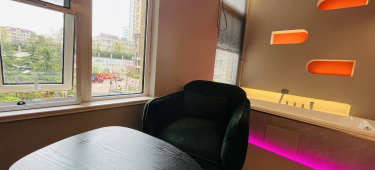 北鱼电竞智能酒店(万达广场店)图片