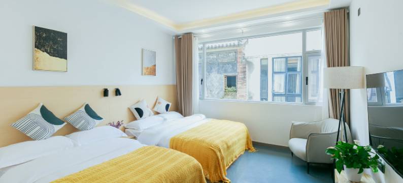 半圆咖啡客栈(大理古城店)图片