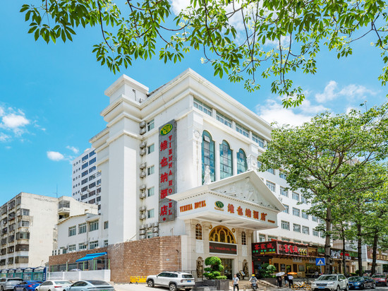 维也纳酒店(深圳体育中心八卦岭地铁站店)
