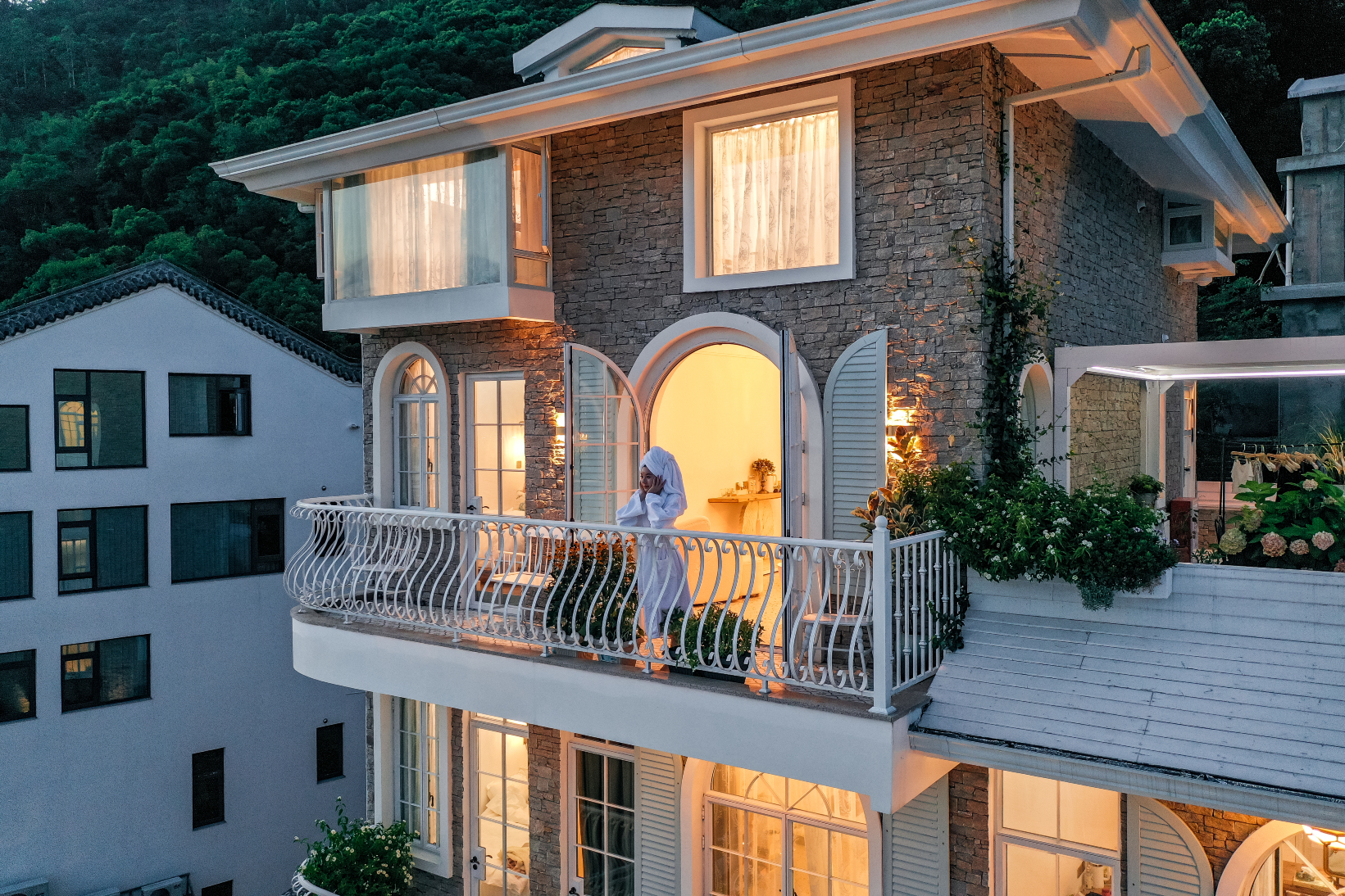 Huaqinshi Garden InnHotel Overview