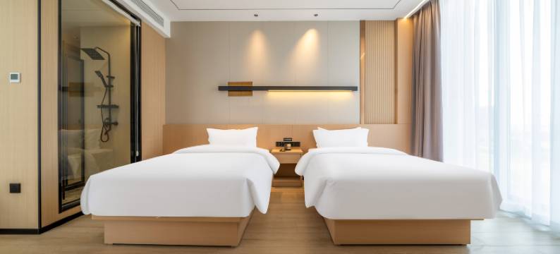 上海滴水湖临港星际美高酒店图片