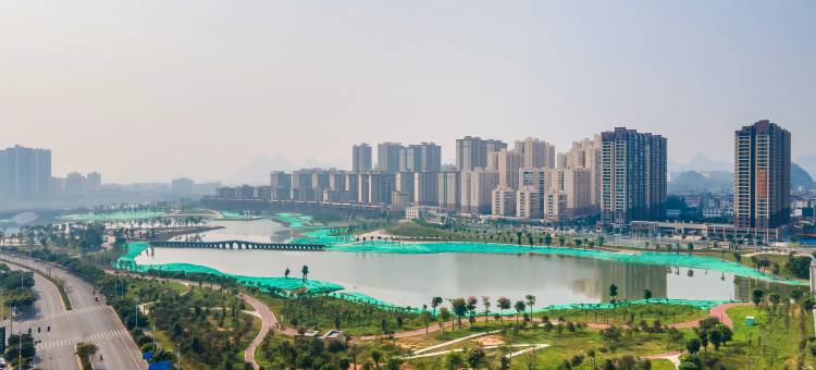 柏曼酒店(来宾武宣店)图片