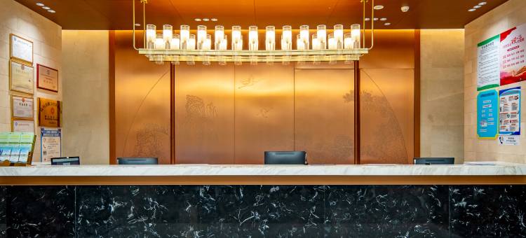 玉林市陆川温泉九龙山庄图片