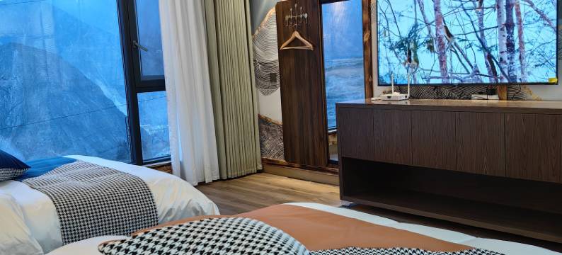 茂县山里寒舍民宿图片