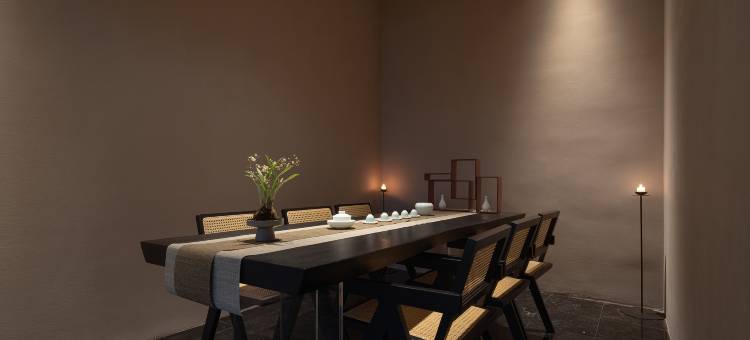 YEENJOY瘾绅酒店(长沙五一广场火车站地铁站店)图片