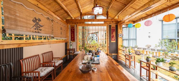 云端雅舍酒店(乐山五通桥区菩提山公园店)图片