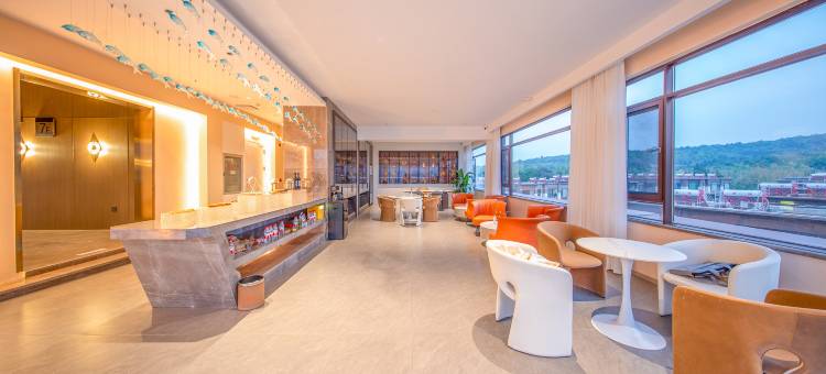 弥勒湖泉水乡浩枫温德姆温泉酒店图片