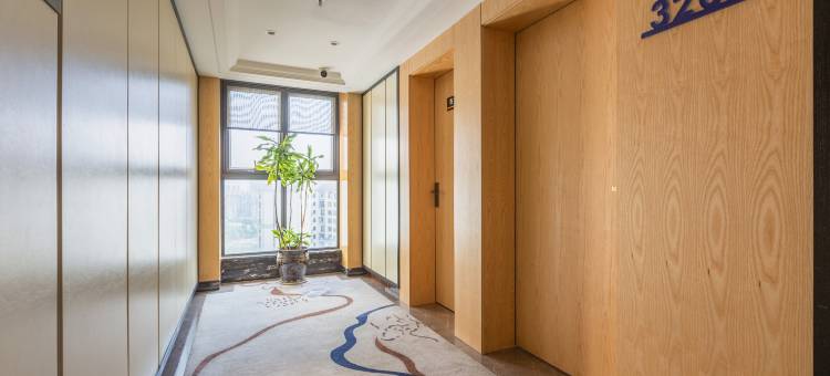 GY·Sophie丨索菲·高空观景酒店(贵阳奥体中心兴筑路地铁站店)图片