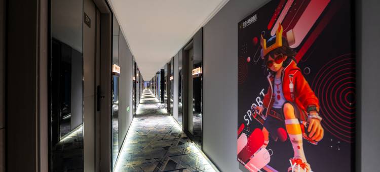 粤塔X轻奢电竞酒店(京溪南方医院地铁站店)图片