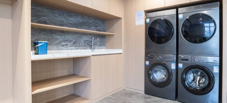 城市便捷酒店(钟祥中百百货承天华府店)图片