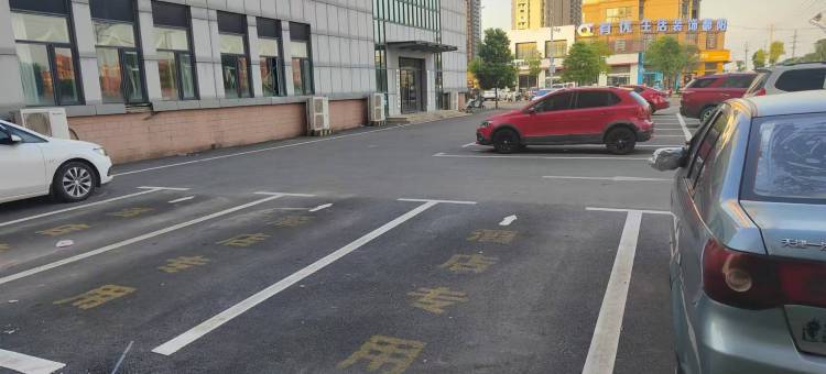 鄱阳栖岸酒店(湖城装饰大市场店)图片