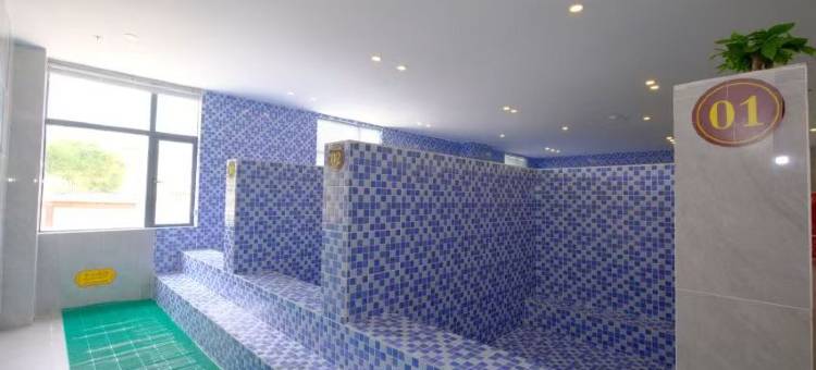 岷山卡嘎温泉酒店图片