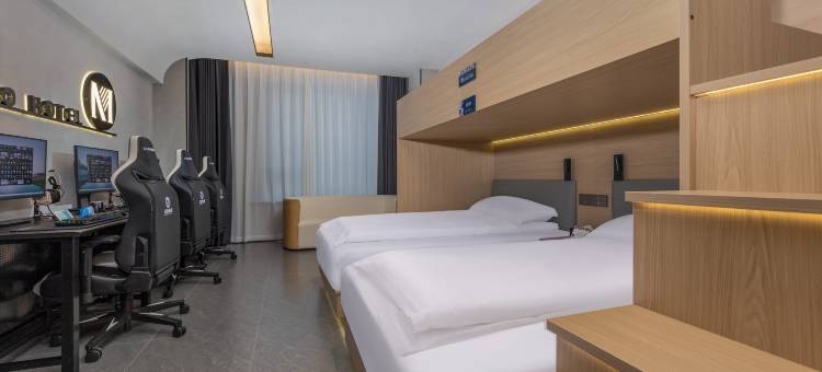 艾特摩高电竞酒店(常州武进万达广场店)图片