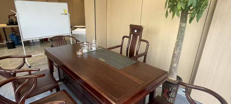 如家睿柏·云酒店(固始县凤凰大道店)图片