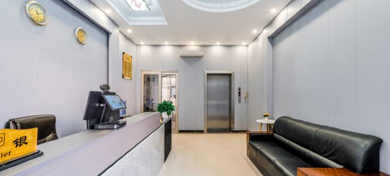 泊云湾酒店(桂林理工大学屏风校区店)图片