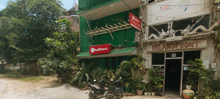 红多兹酒店@爱妮岛前岛别墅酒店(RedDoorz @ Island Front Cottages El Nido)图片